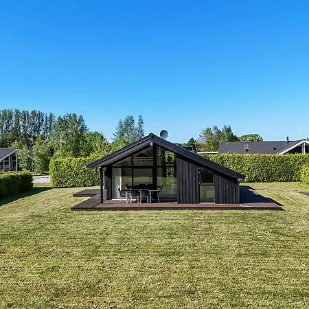 Kody - 400m From The Sea By Interhome